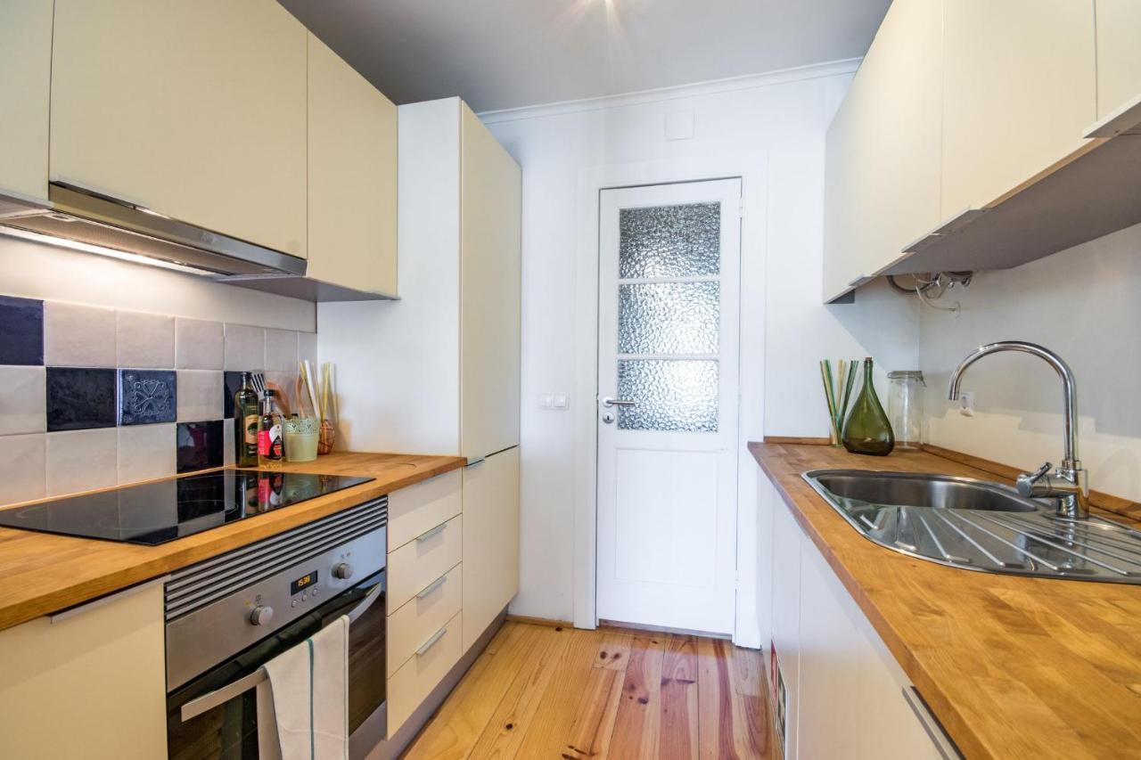 Lisbon Heart Apartments - Yellow Apartment By Lovelystay Exteriör bild